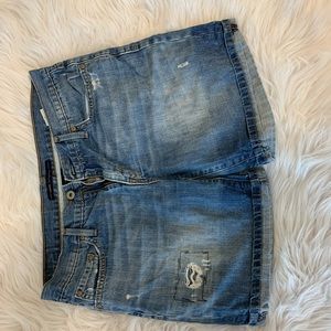 Levi’s Boyfriend Short